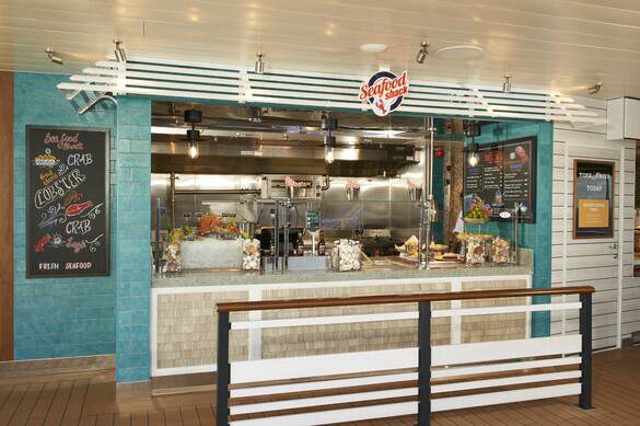 Carnival Mardi Gras & Celebrity - Seafood Shack, Credit. Rick Diaz.jpg